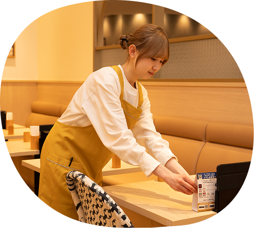 片付けをする様子
